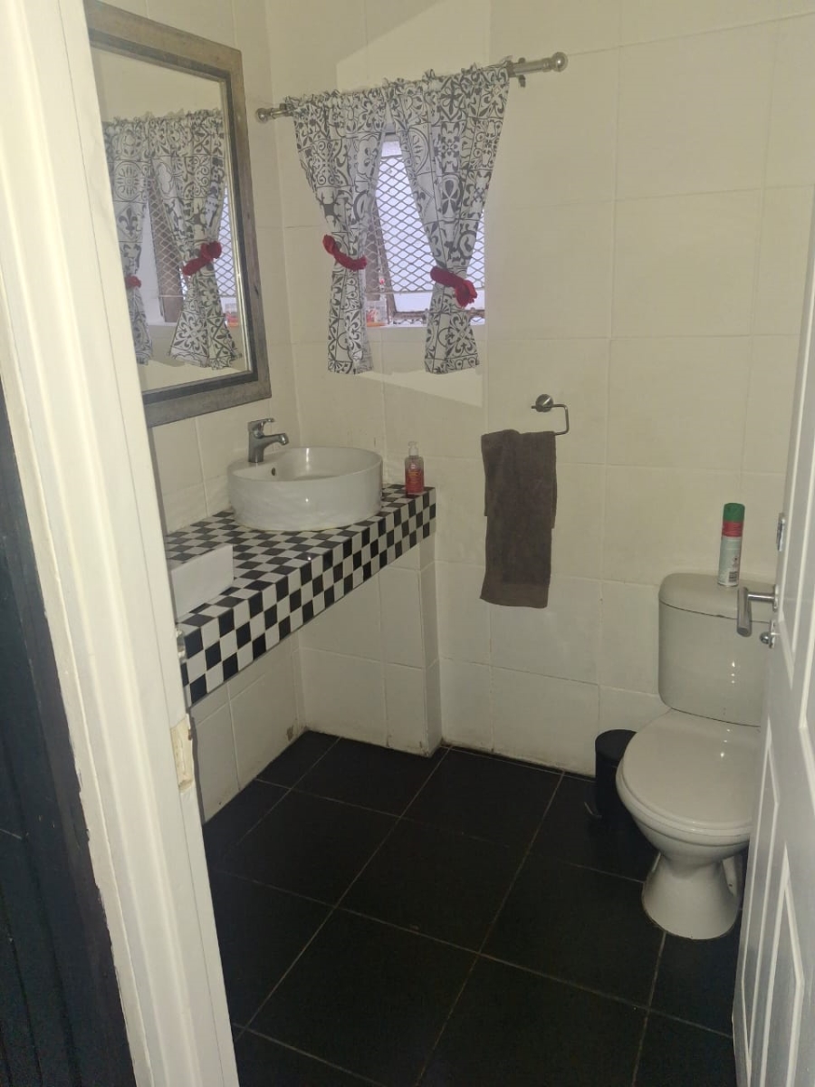  Bedroom Property for Sale in Despatch Central Eastern Cape